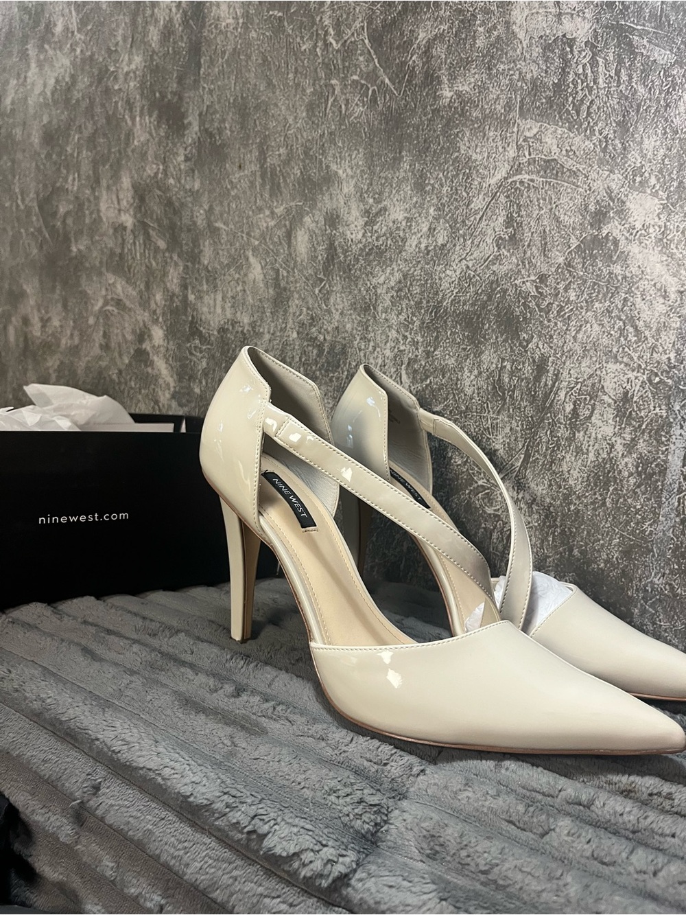 Nine West Creamy Gray Patent Pointed-Toe Stiletto Heels with Cross Strap Detail